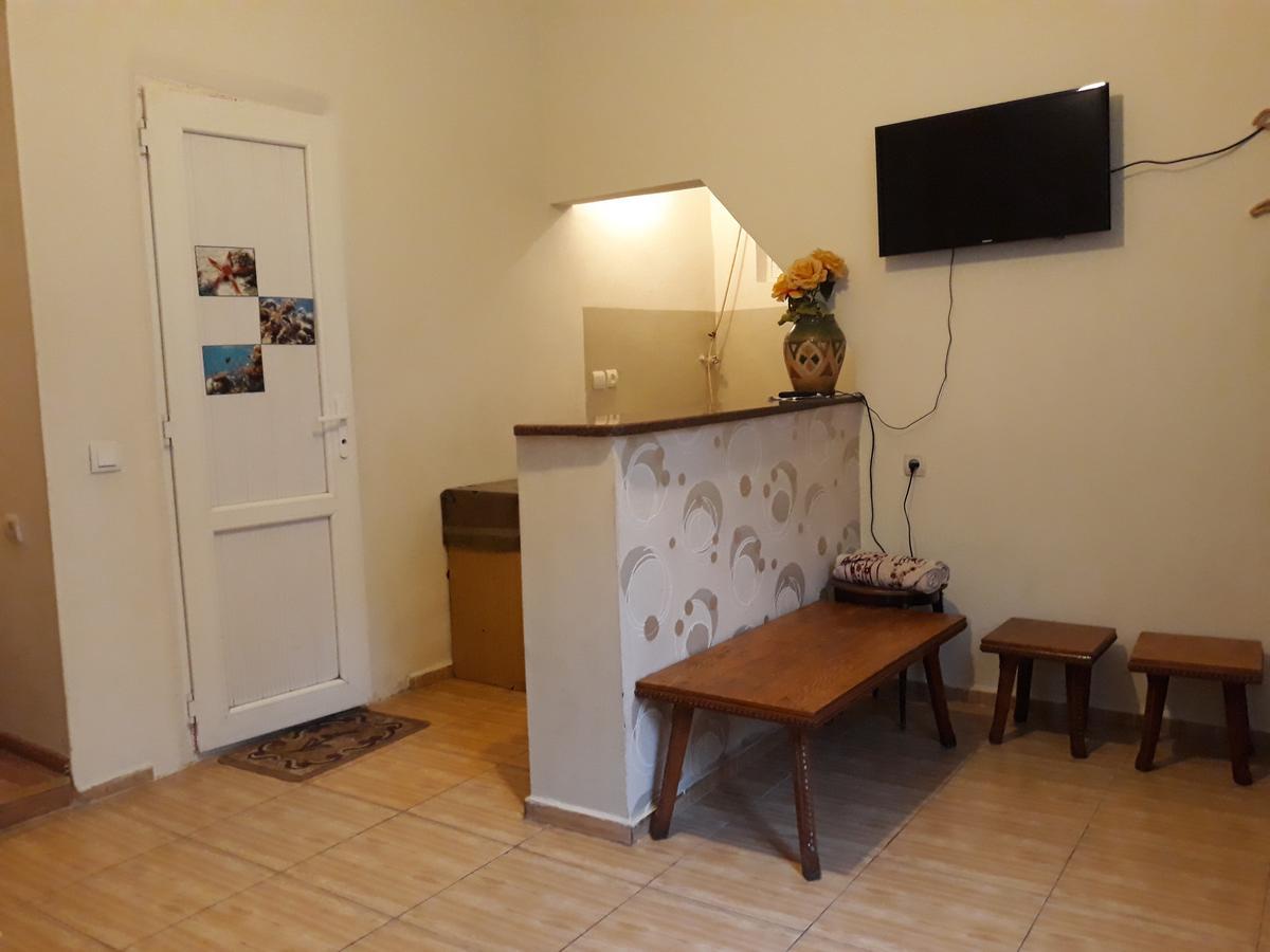 Rati Apartments Tbilisi Ngoại thất bức ảnh